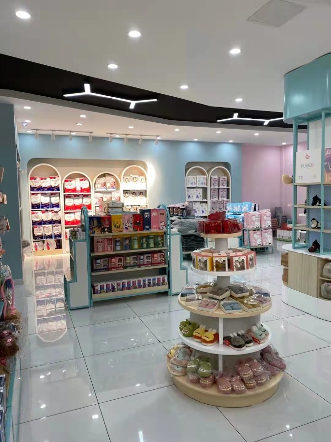 母婴店展柜2.jpg